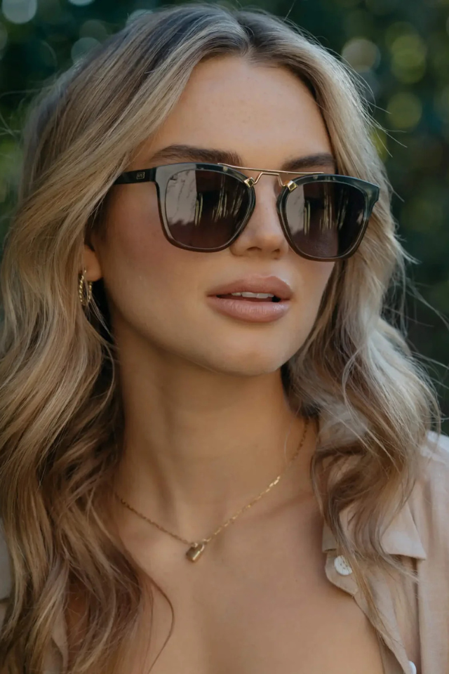 Demi Desert Sage / Brown Gradient Lens Polarized Sunglasses
