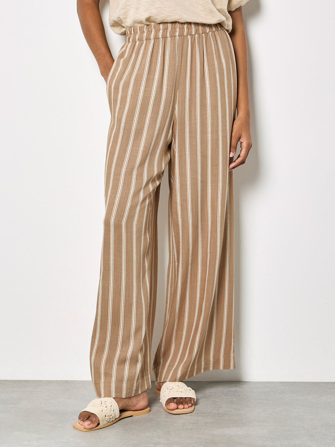 Thinking Right Pants