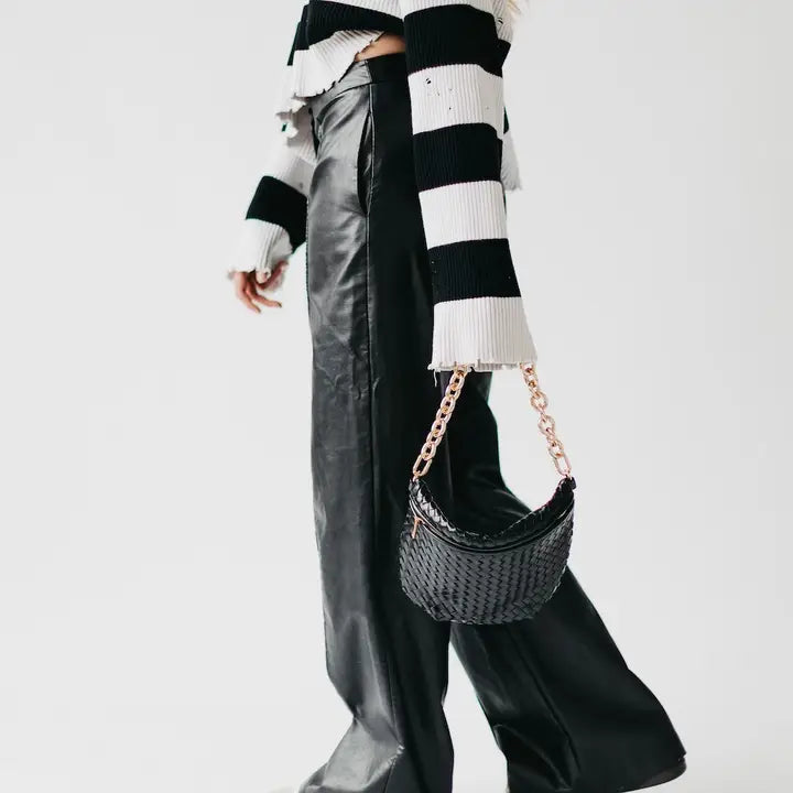 Bold Gold Chain Shoulder Strap