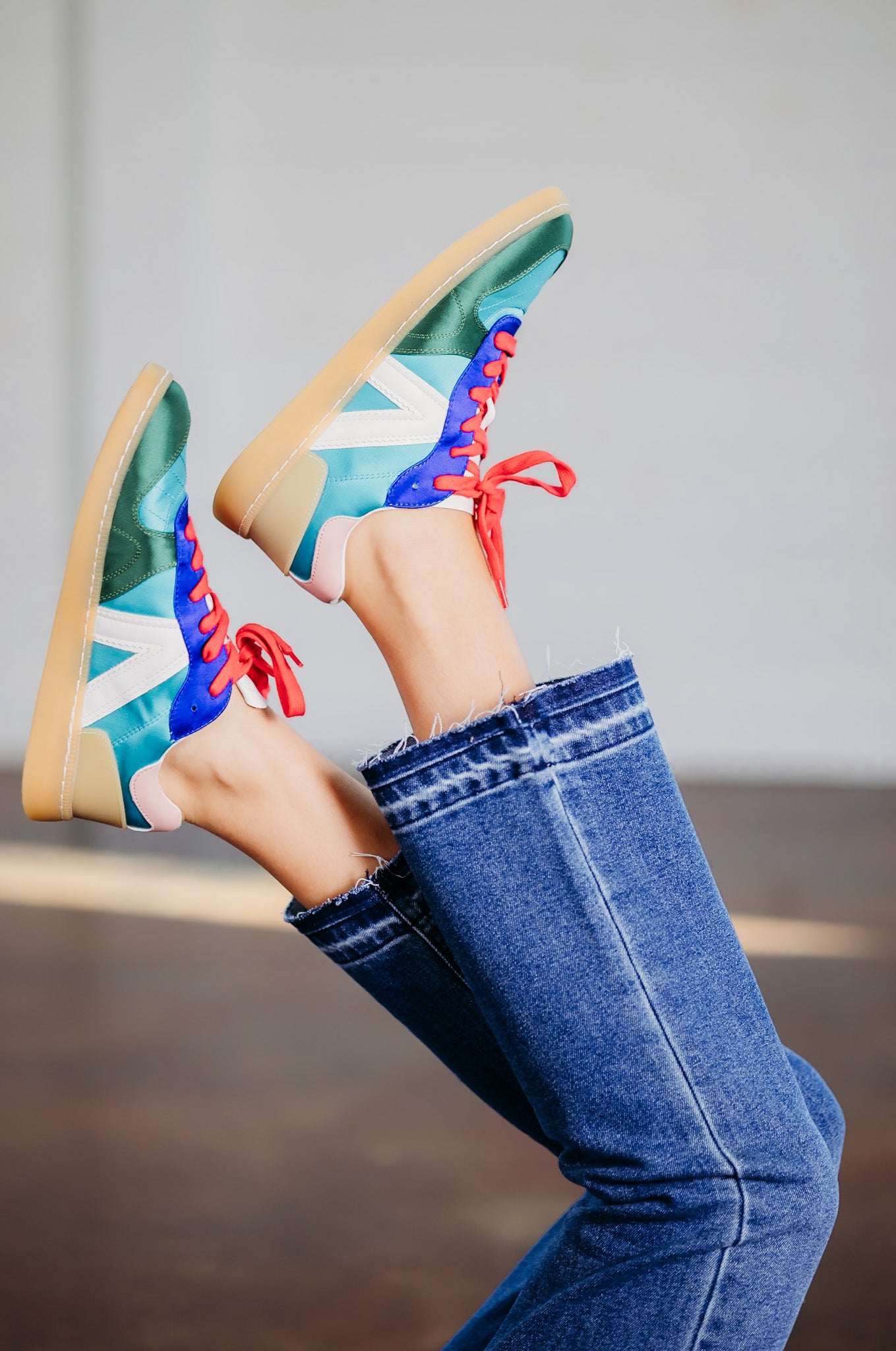 Vesta Multi Green Sneakers