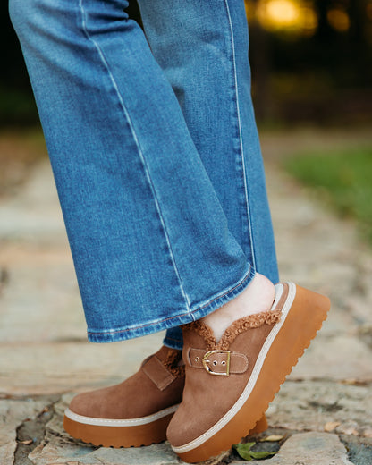 Lelani Plush Pecan Suede Clog