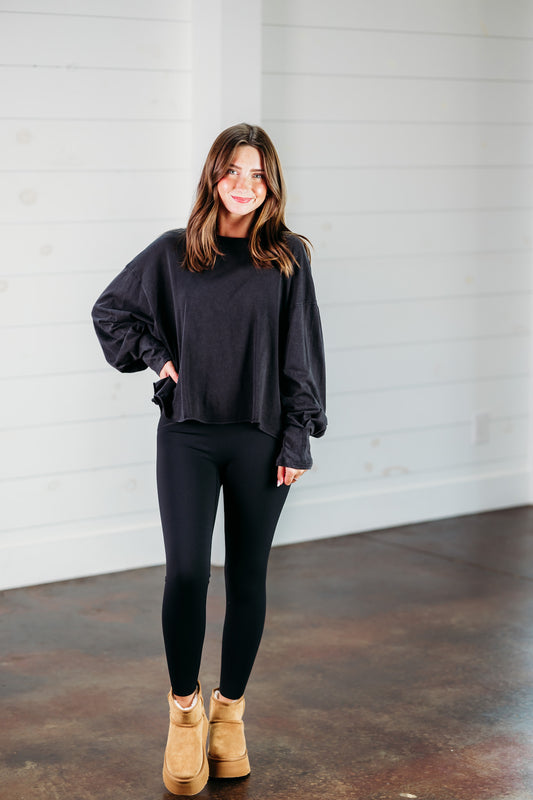 Weekend Wanderer Black Top