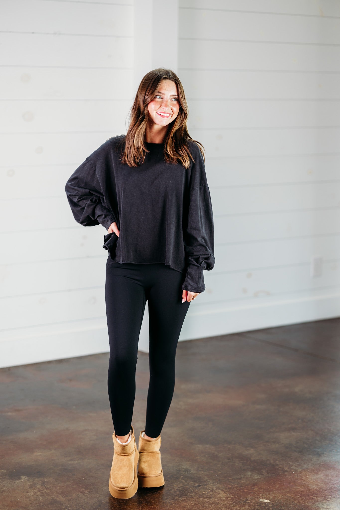 Weekend Wanderer Black Top