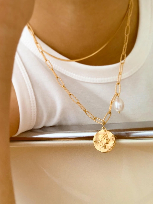 Isaline Coin Chain Necklace