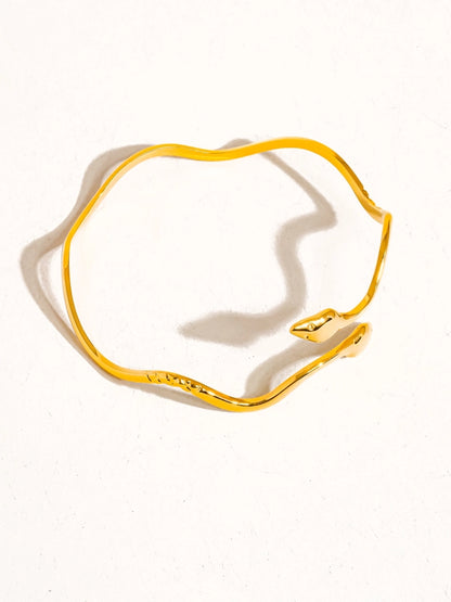 Zofia Wavy Serpent Bracelet