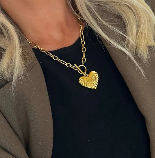 Luna Necklace