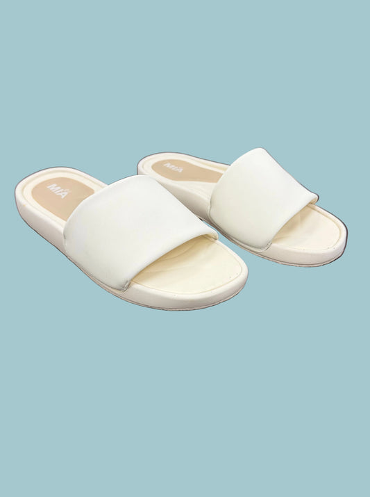 Keria Bone Slide Sandal