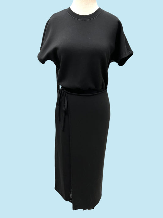 AirEssentials Tie Waist Very Black Midi Dress