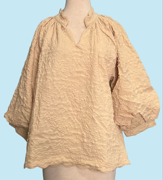 Gentle Horizon Top