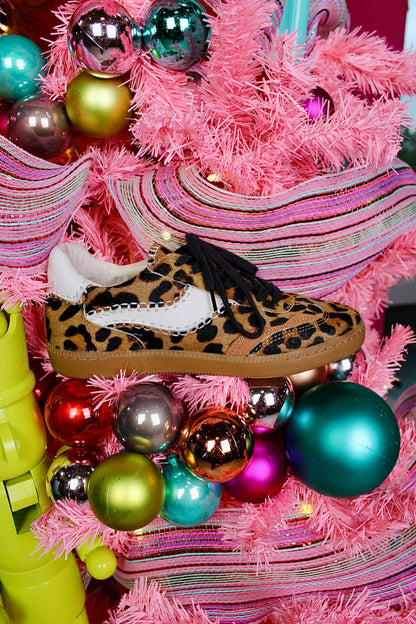 Notice Stitch Leopard Sneakers