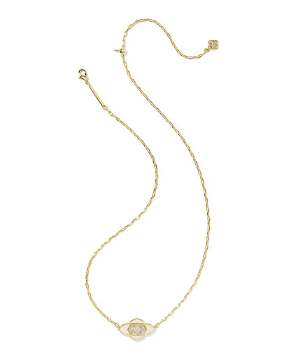 Abbie Medallion Gold Short Pendant Necklace in Neutral Mix
