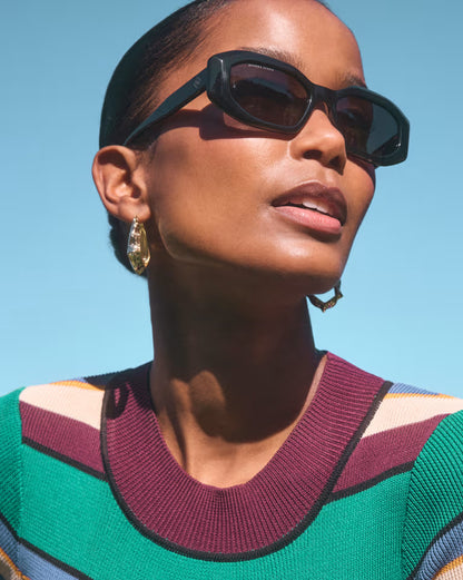 Adriana Scallop Frame Gold Hoop Earrings