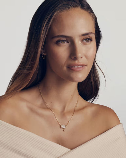 Elisa Star Gold Short Pendant Necklace in Crystal Ivory Illusion