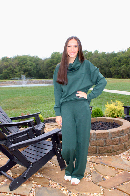 Fillana Mel Pine Mel Pullover Top