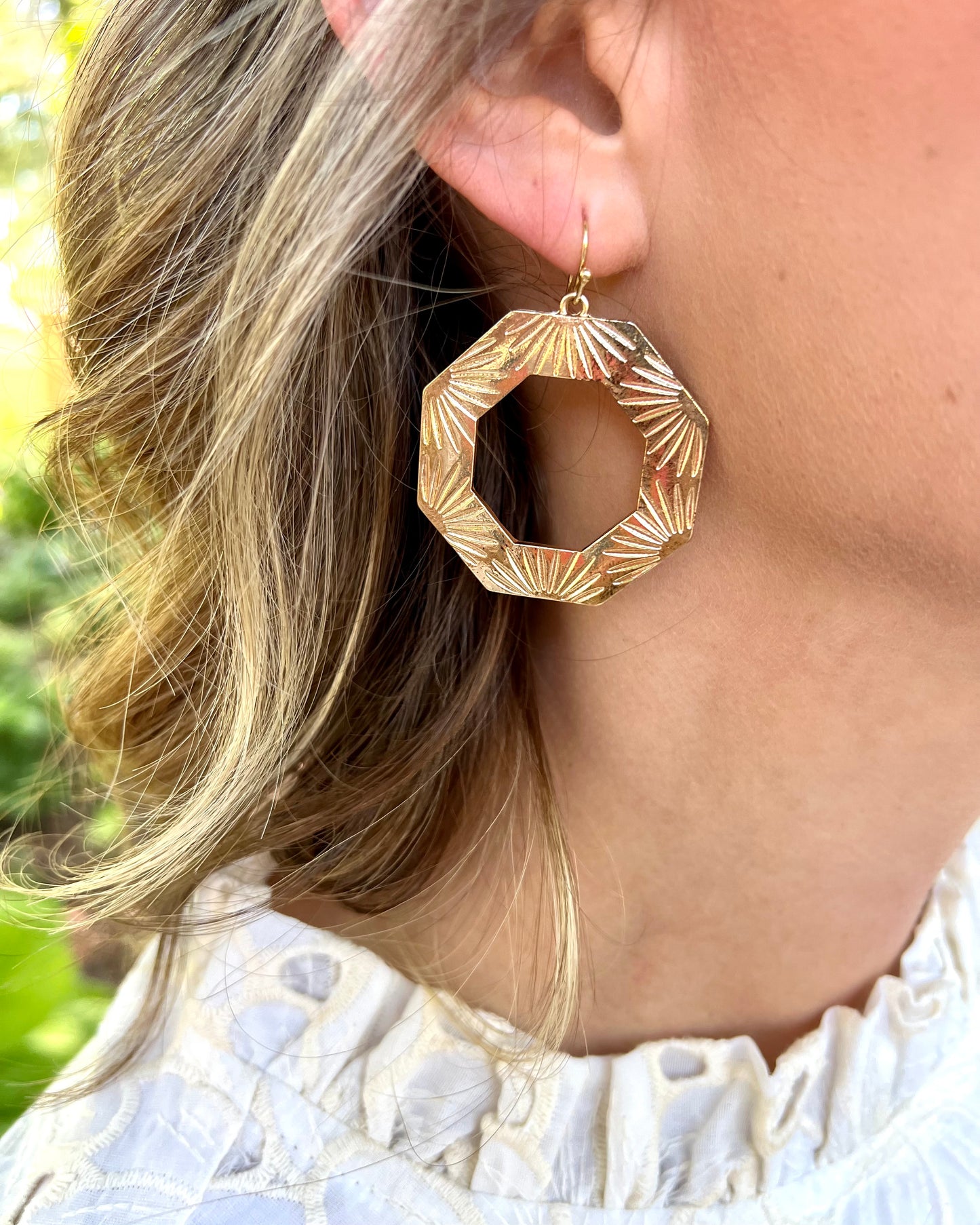 Delicate Feels Gold Earrings