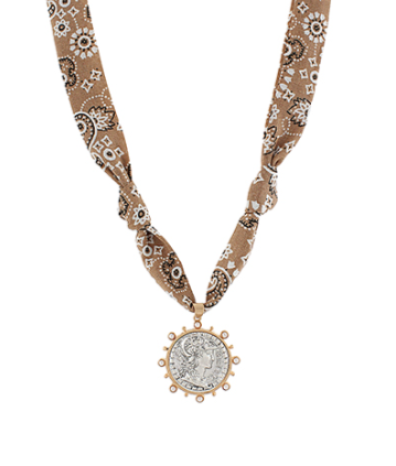 Quick Moves Scarf Necklace