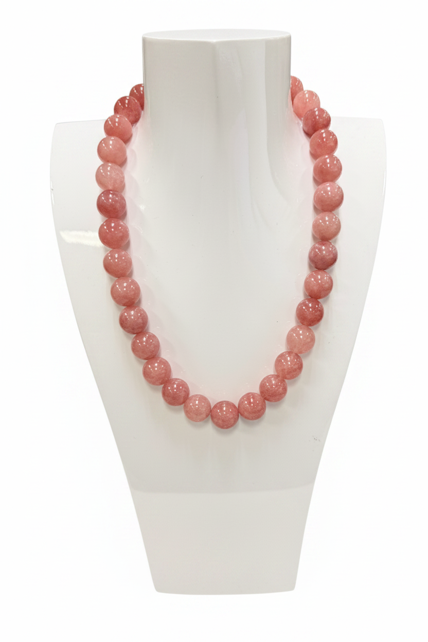 Vintage Natural Mauve Beaded Necklace