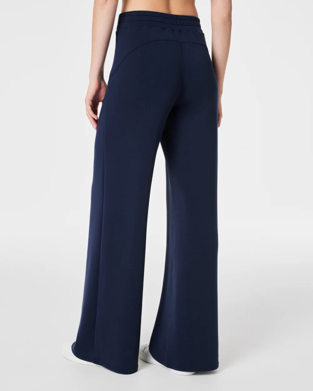 AirEssentials Timeless Navy Wide Leg Pant