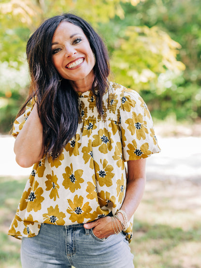 Keeps Getting Better Mustard Top