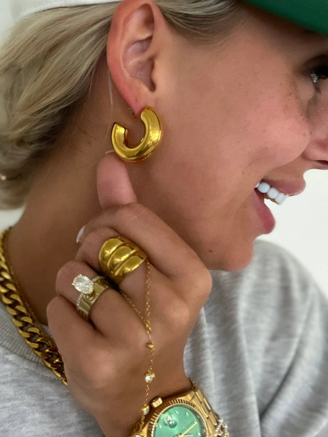 Smooth Gold Hoops