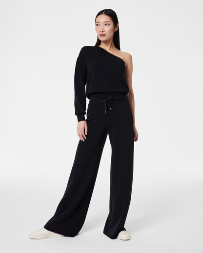 AirEssentials One Shoulder Black Top