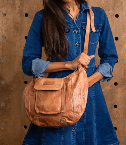 Manitoba Tan DD Crossbody