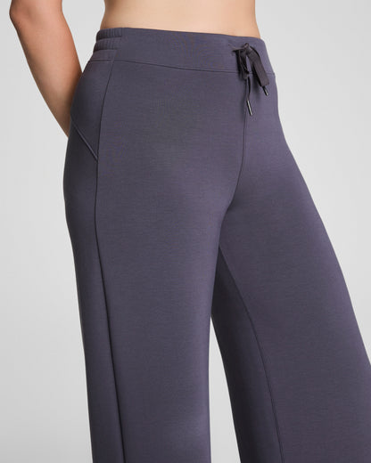 AirEssentials Storm Wide Leg Pant