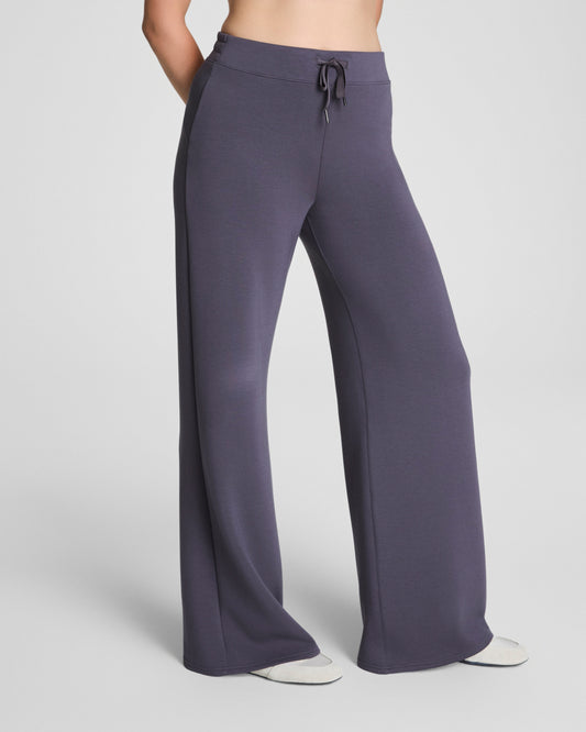 AirEssentials Storm Wide Leg Pant