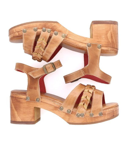 Mantis Tan Gold Rustic Sandals