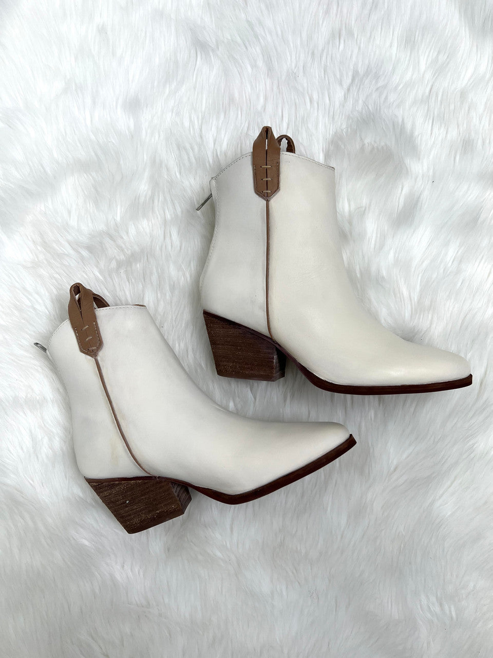 Inter Mingle Bootie Ribbon Chix