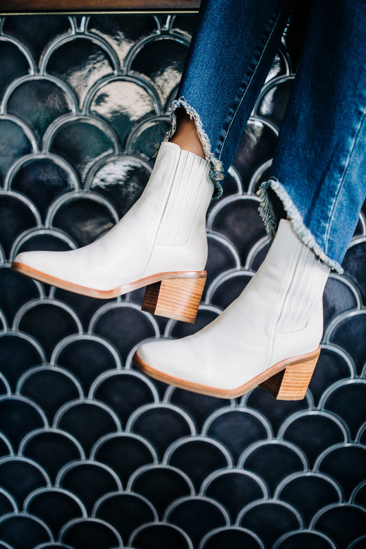 Naydo Heeled White Ankle Boots