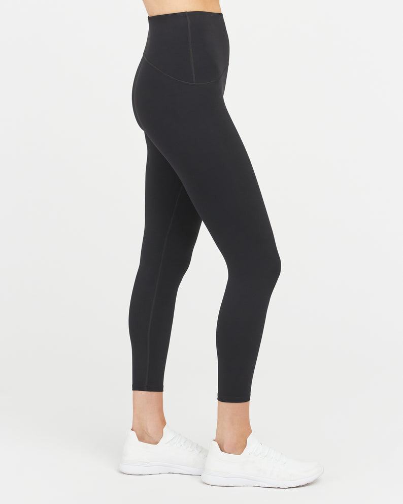 Fabletics women high rise leggings 7/8 length in Black