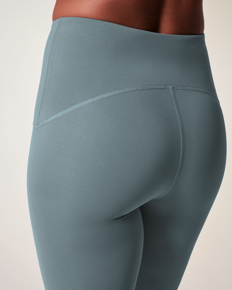 purchase cheap price Spanx Booty Boost Flare Yoga Pant M